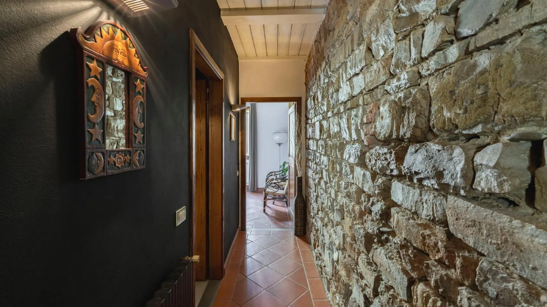 Elegant Penthouse In Santo Spirito Apartment Florence